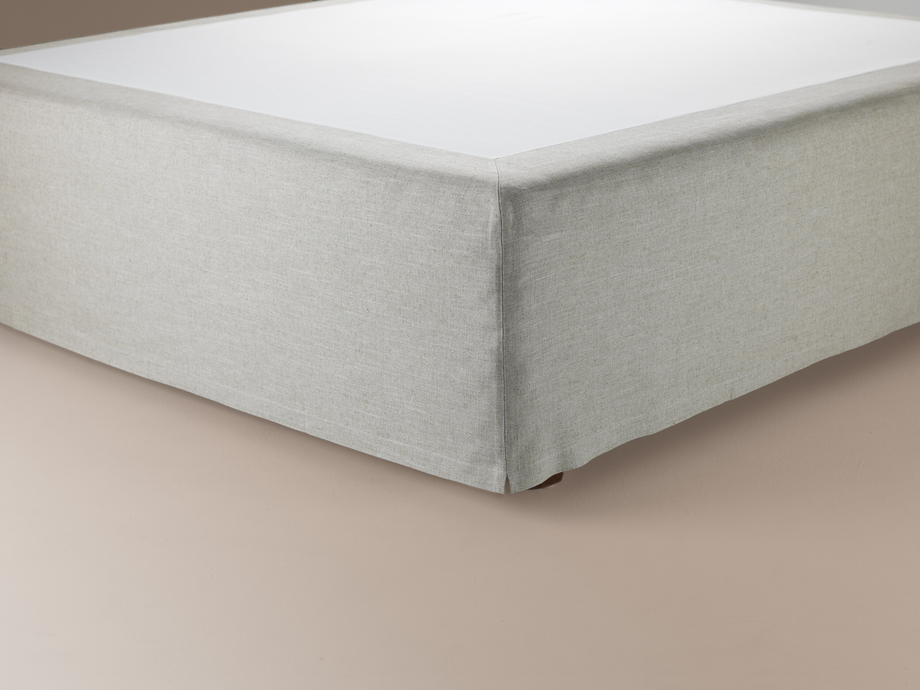 Mathilda ベッドスカート ruskin 10 quill